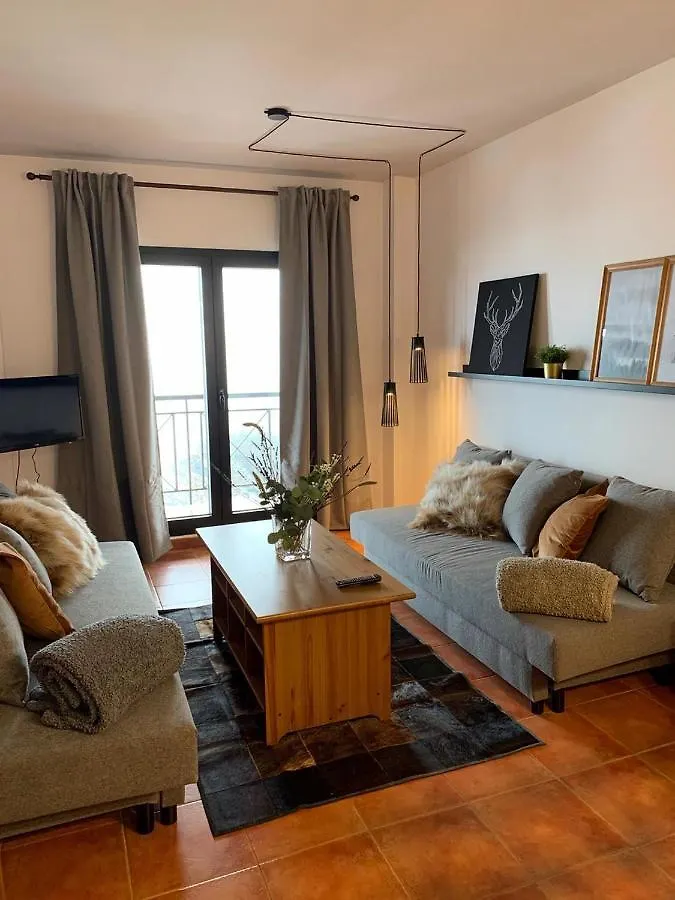 Living Granada Monte Oiz location